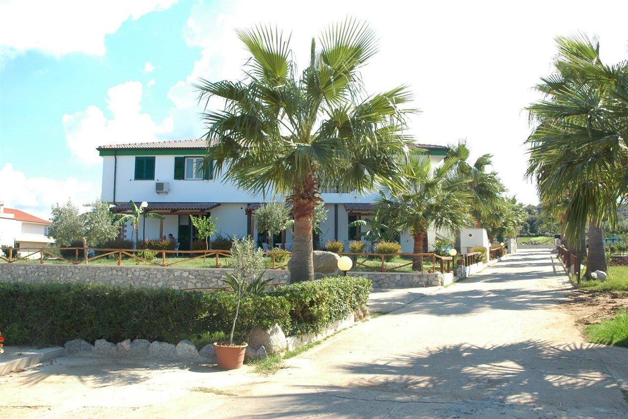 Hotel Residence Santa Monica Ricadi Esterno foto